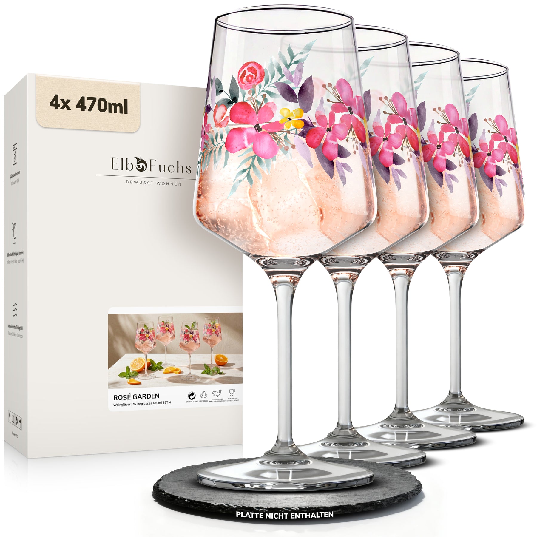 Vierer-Set der ElbFuchs Aperitifgläser 'Rosé Garden' mit floralem Rosenmotiv, gefüllt mit rosé Getränk und Eis, aufgereiht neben der Verpackung auf einer schwarzen Schieferplatte.